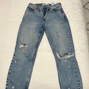 Abercrombie Mom High Rise Jeans